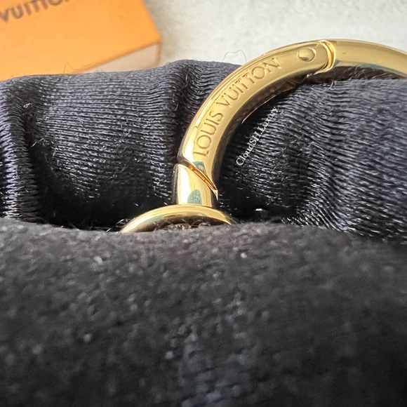 Auth Louis Vuitton Multicolor New Wave Letter Logo Key Ring Bag Charm M67403 - Picture 8 of 10